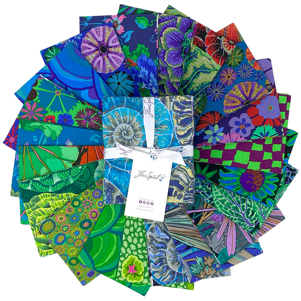 August 2024 | Kaffe Fassett Collective Fat Quarter Bundle - Cool Colorway | 20 pcs