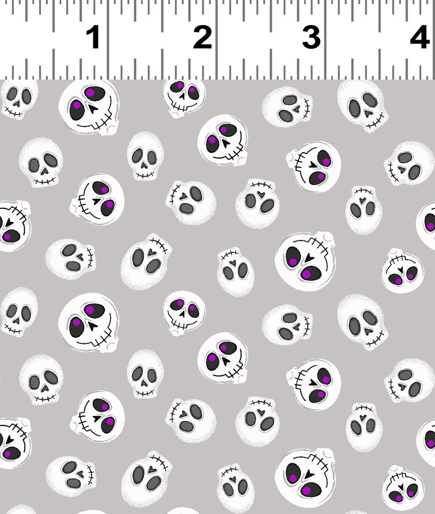 Hey Boo! | Light Gray Skulls by Michael Zindell for Clothworks | Y3845-5