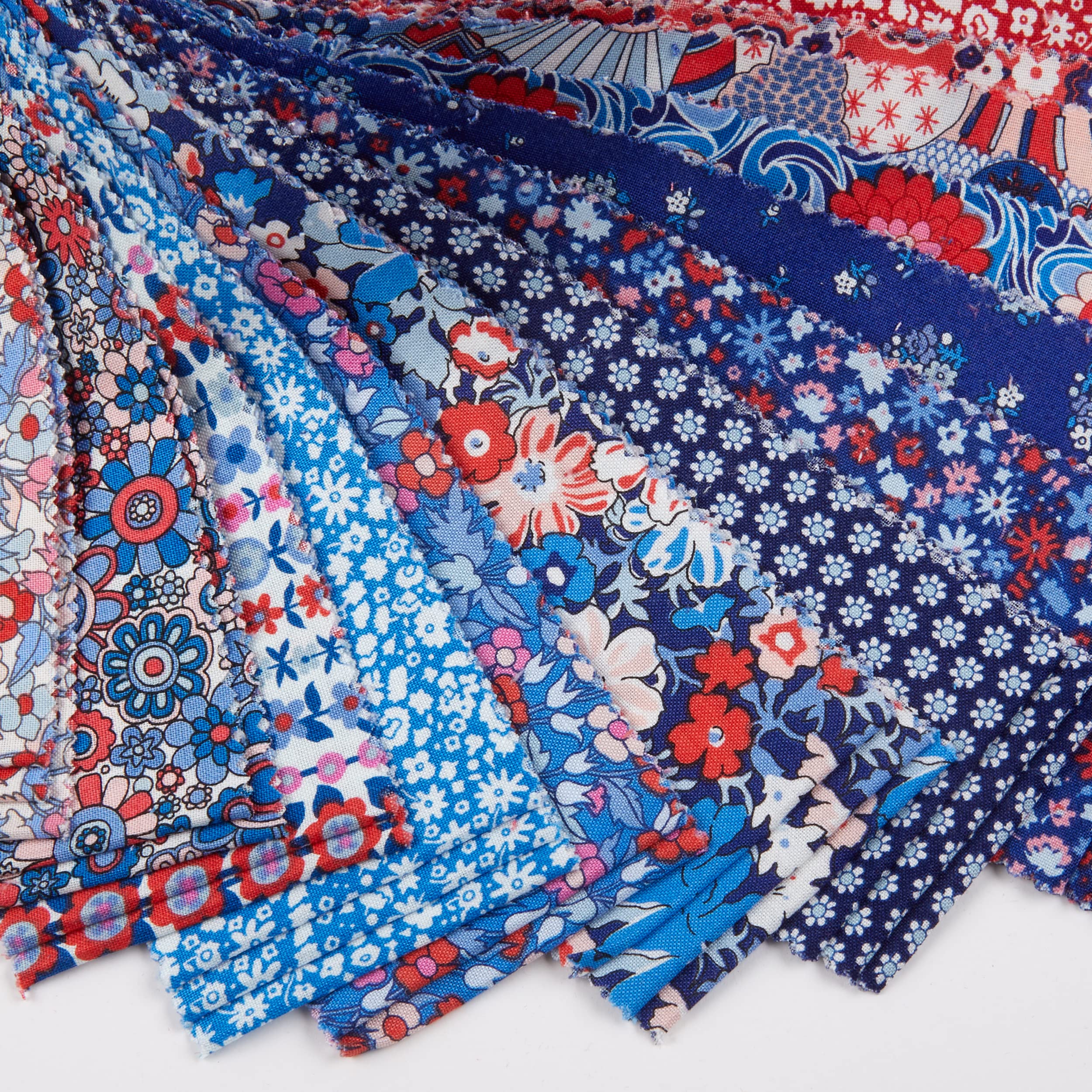 Riley Blake Designs Liberty Fabrics Carnaby Retro Indigo 2.5'' Rolie Polie 40pcs, Multi Yard